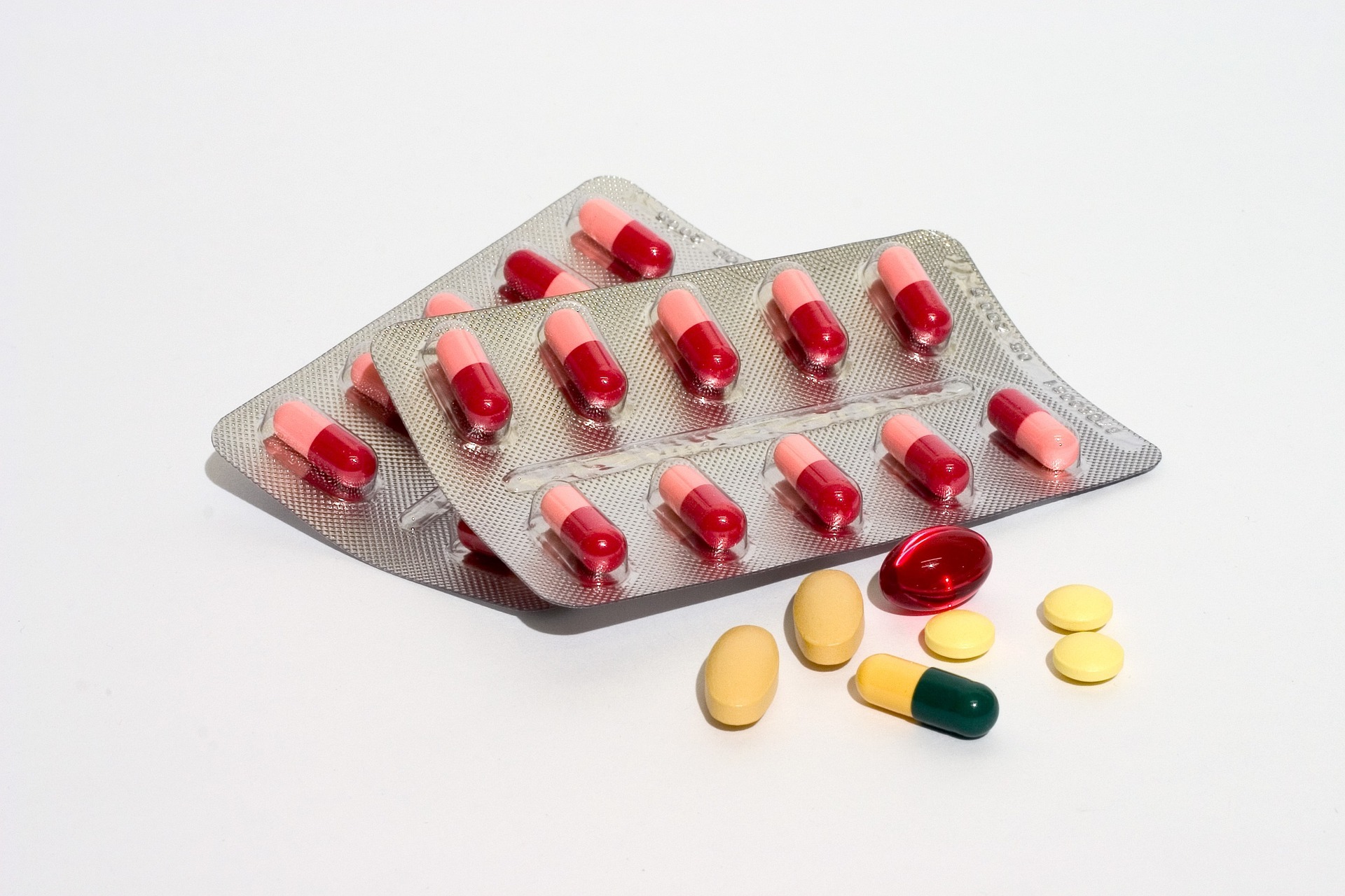 Markante Preisunterschiede für Generika und Biosimilars im Ausland. Achtung Versicherungen.