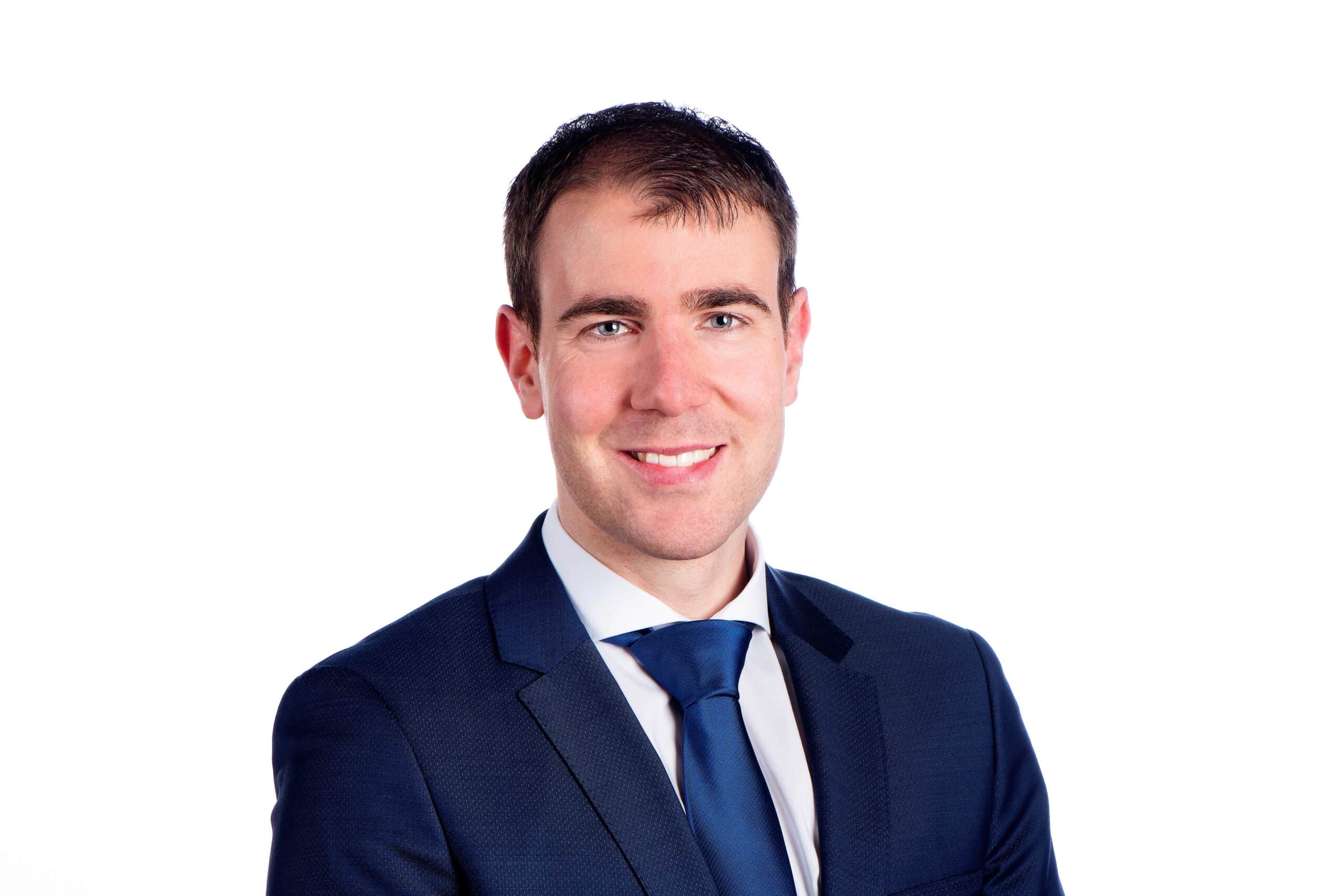 «Wir beobachten aktuell eine bemerkenswerte Dynamik auf Führungsebene, mit zahlreichen Wechseln auf Stufe CEO und Geschäftsleitung»: Prof Dr. Florian Schreiber.