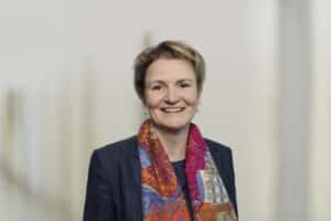 Neue Stimme im VR der AXA Schweiz: Bettina Bornmann folgt auf Ruth Metzler-Arnold. Bild: zVg/AXA.