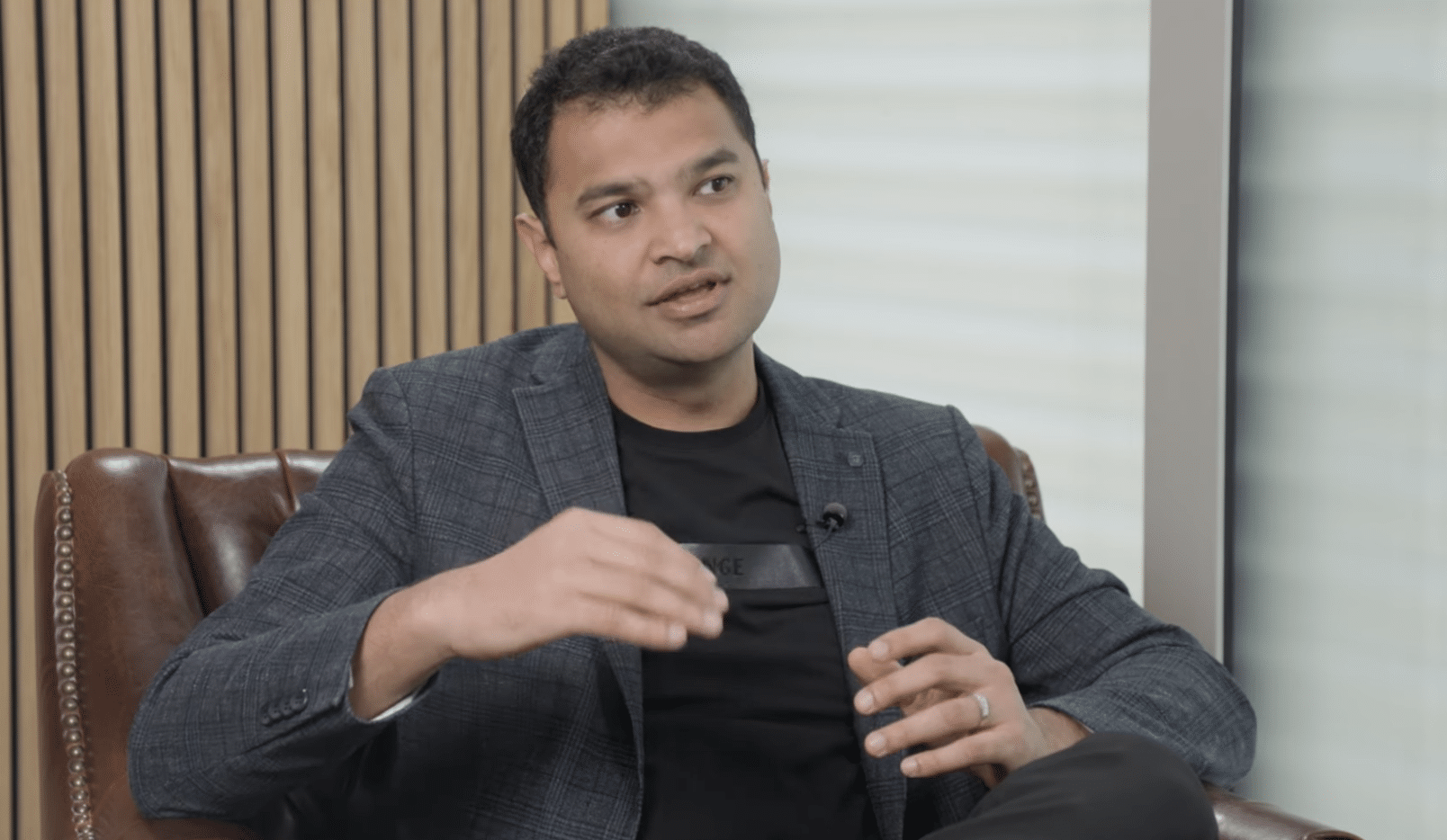 KI als Verstärker des Menschen und der Kundendienst der Zukunft. Pranay Jain, CEO/Gründer Enterprise Bot.