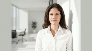 «Während die Grosselterngeneration Patient war, steuert diese aktiv mit,» sagt Nadine Esposito.